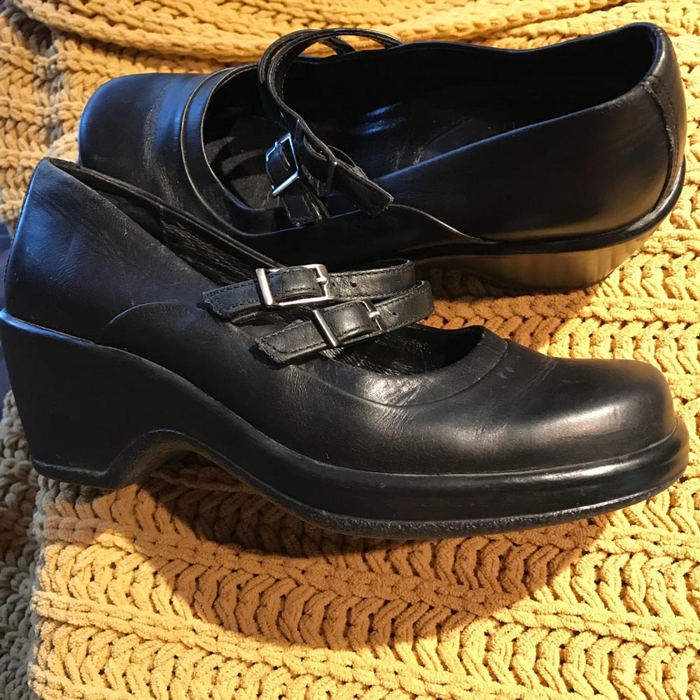 Dansko Babette Mary Janes 38